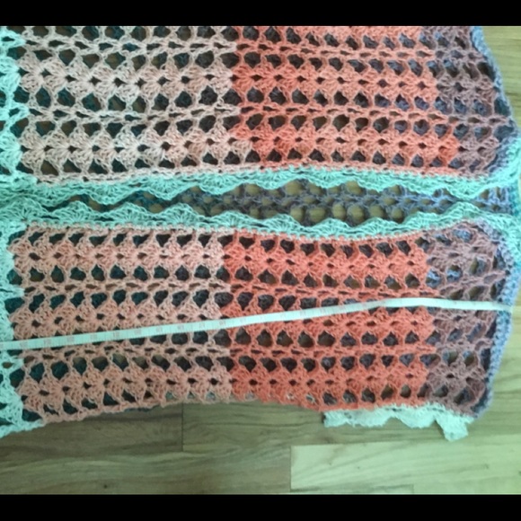 Cover up - Picture 4 of 6